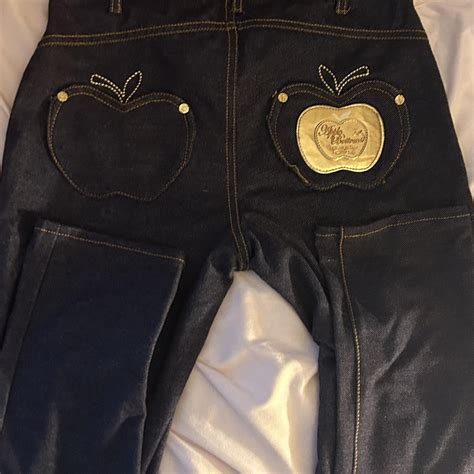 apple bottom jeans original